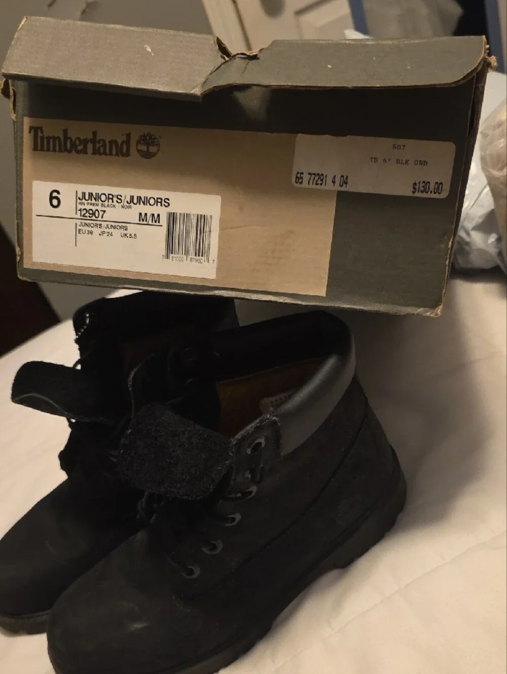 Junior's Size 6 Black Timberland Boots
